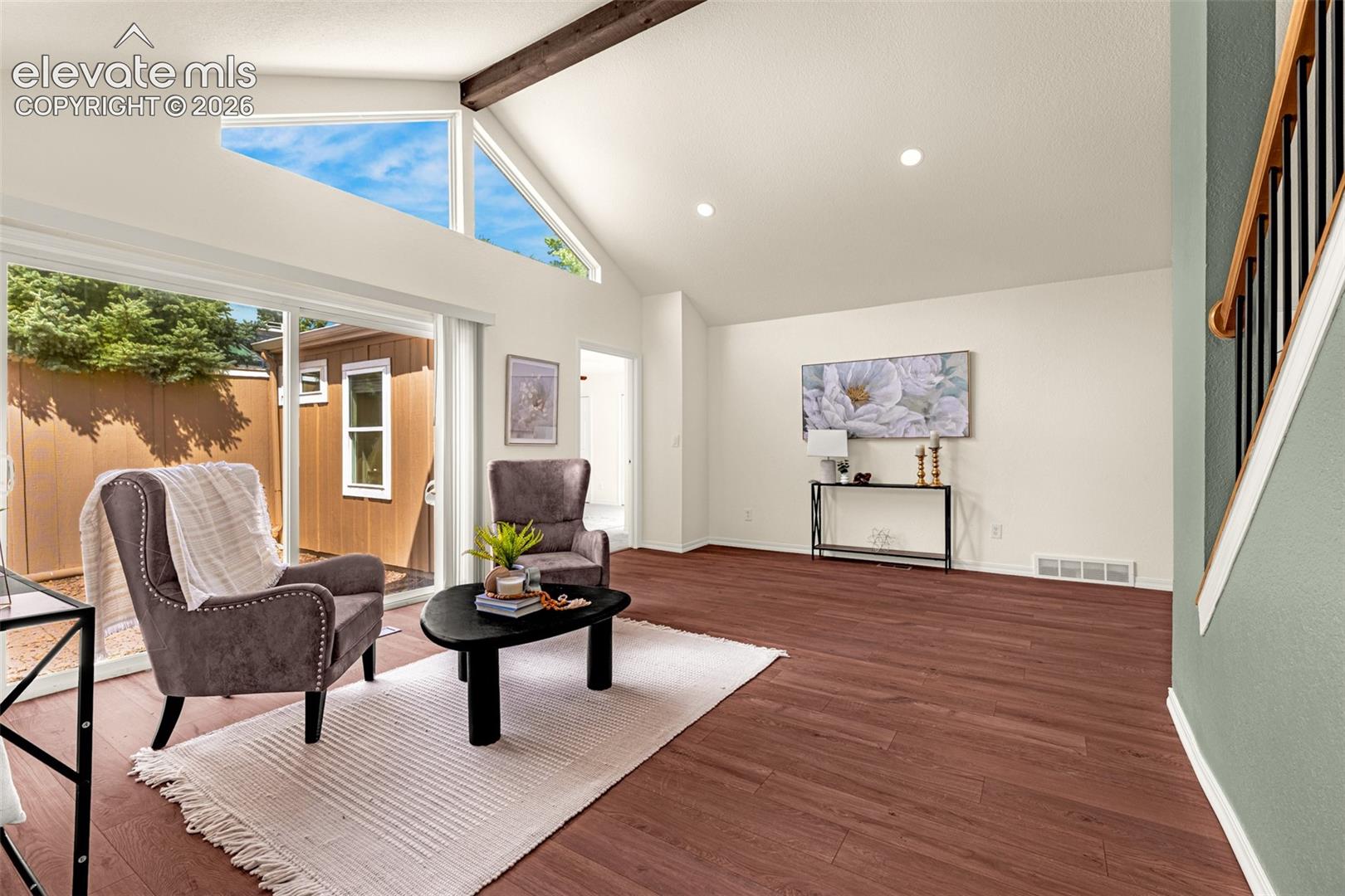 828 San Bruno Place