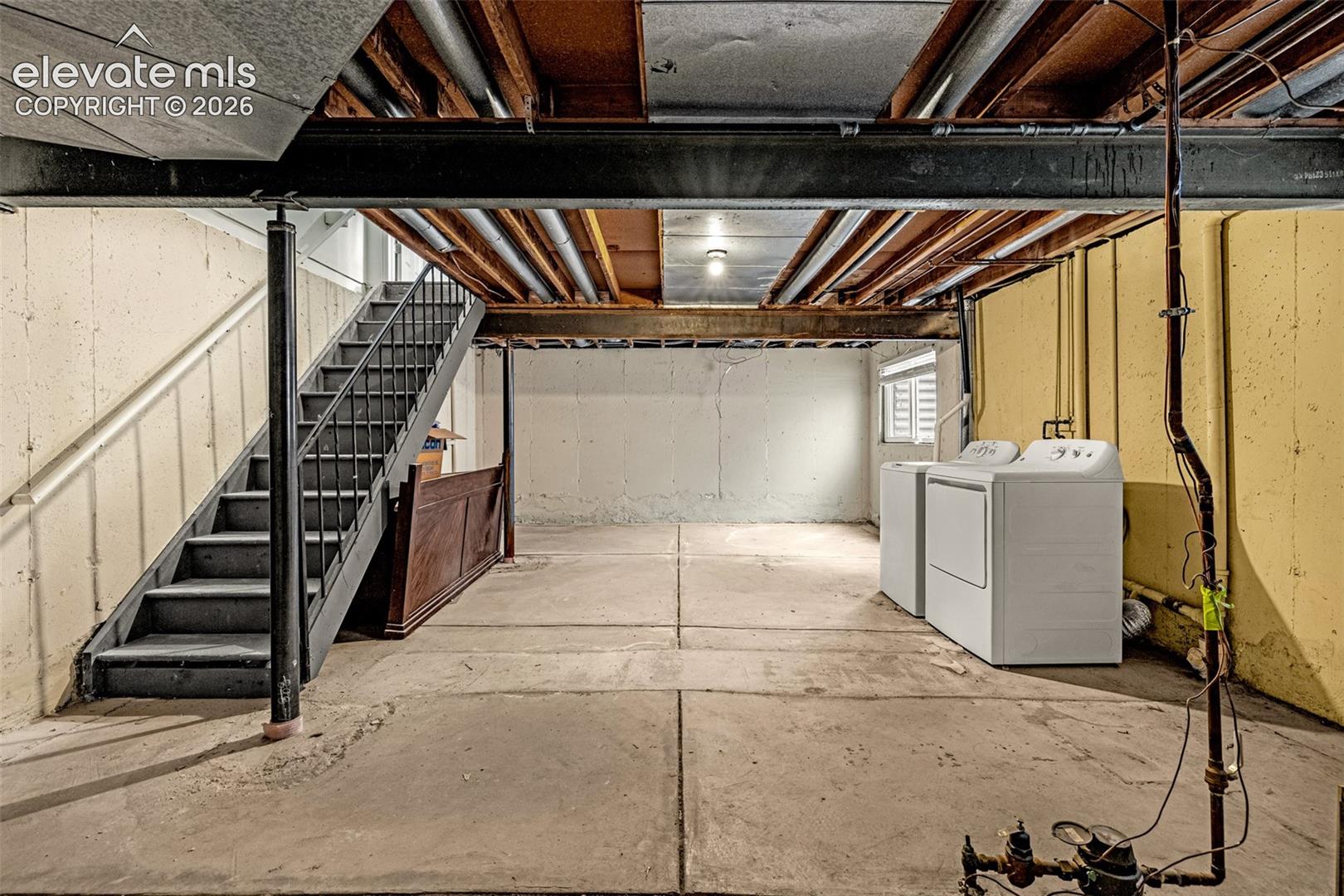 828 San Bruno Place