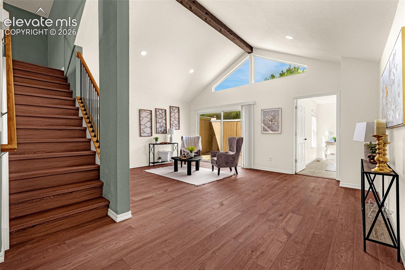 828 San Bruno Place