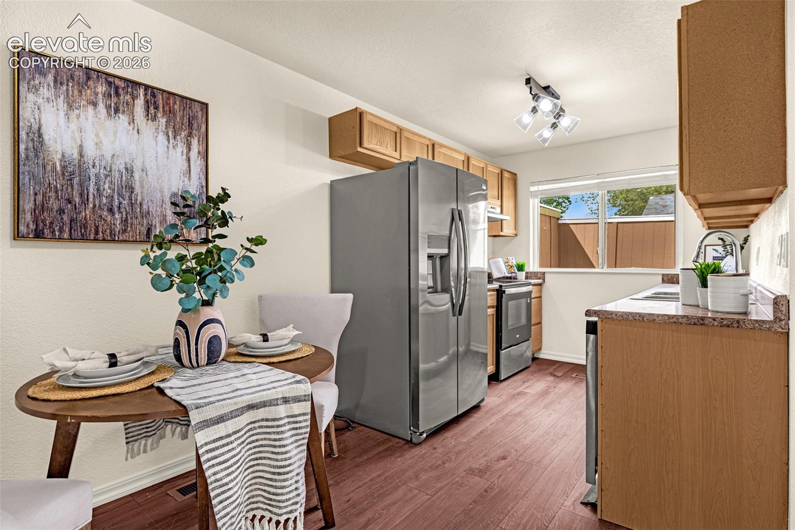 828 San Bruno Place