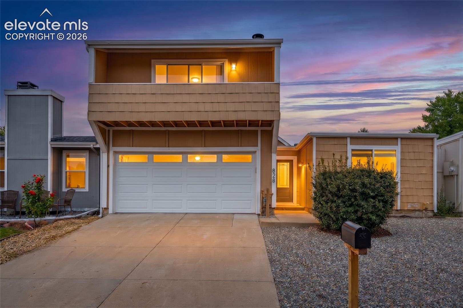 828 San Bruno Place