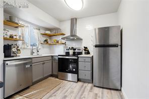4240 S Millburn