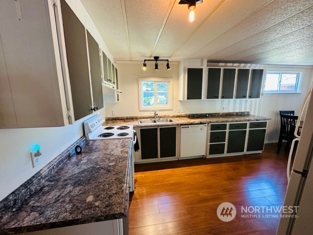 6521 SE Mile Hill Drive Unit: 21