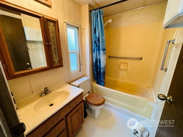 6521 SE Mile Hill Drive Unit: 21