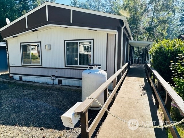 6521 SE Mile Hill Drive Unit: 21