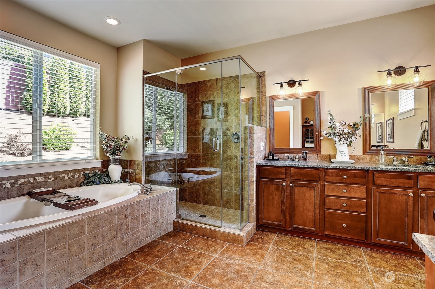 11407 66th Avenue NW