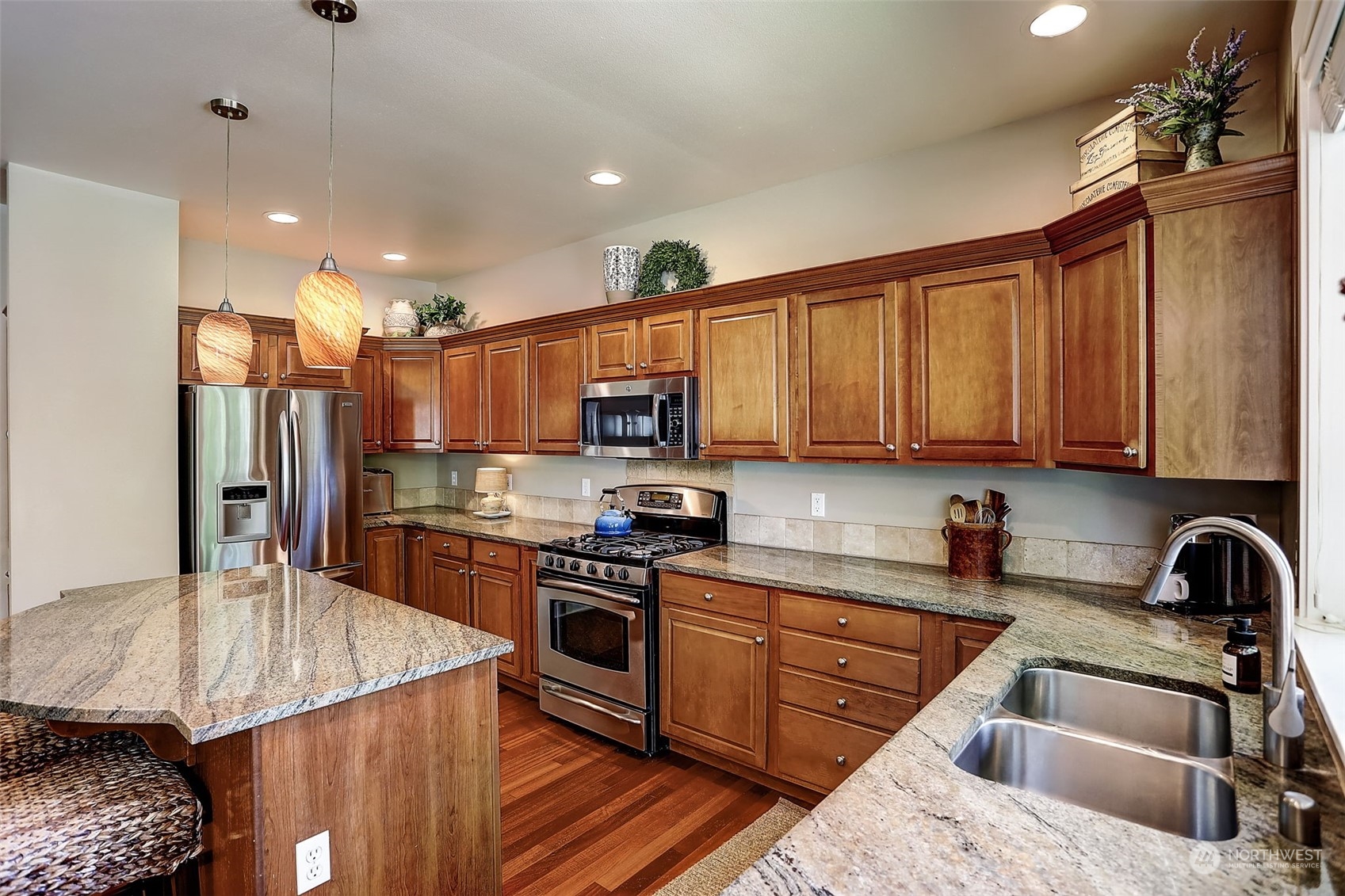 11407 66th Avenue NW