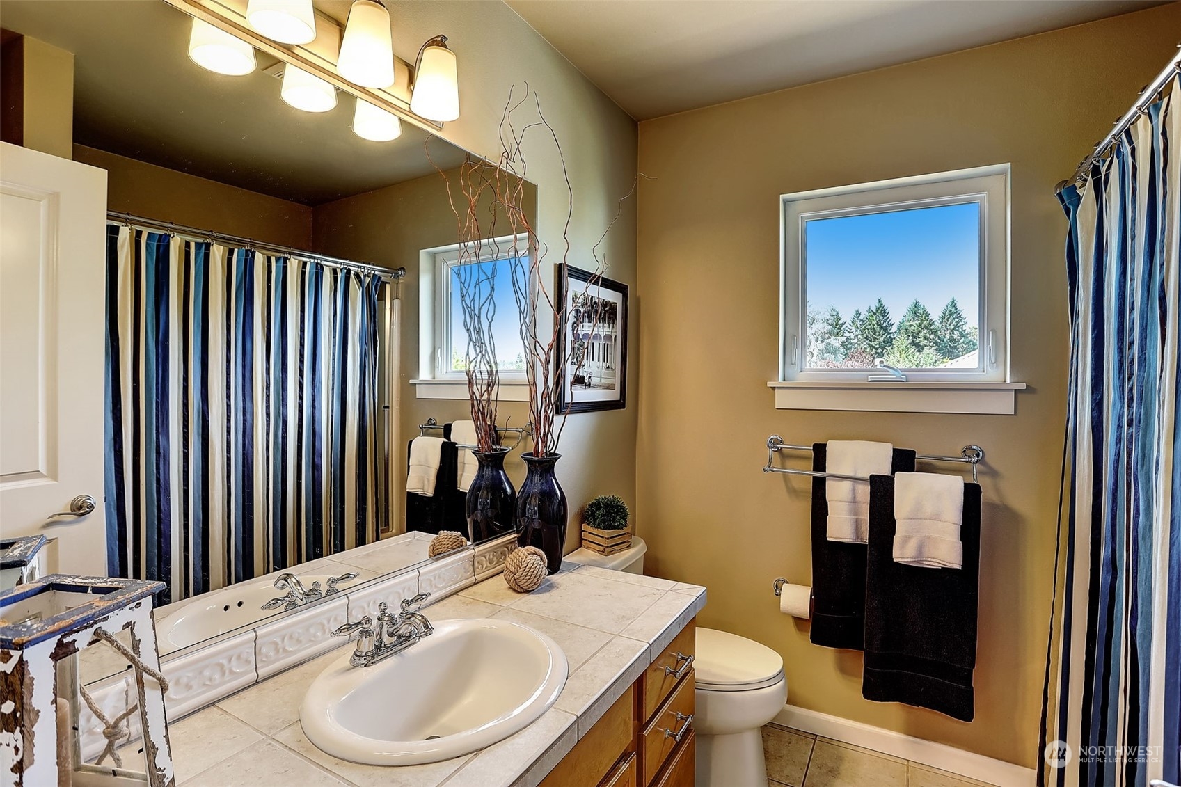 11407 66th Avenue NW