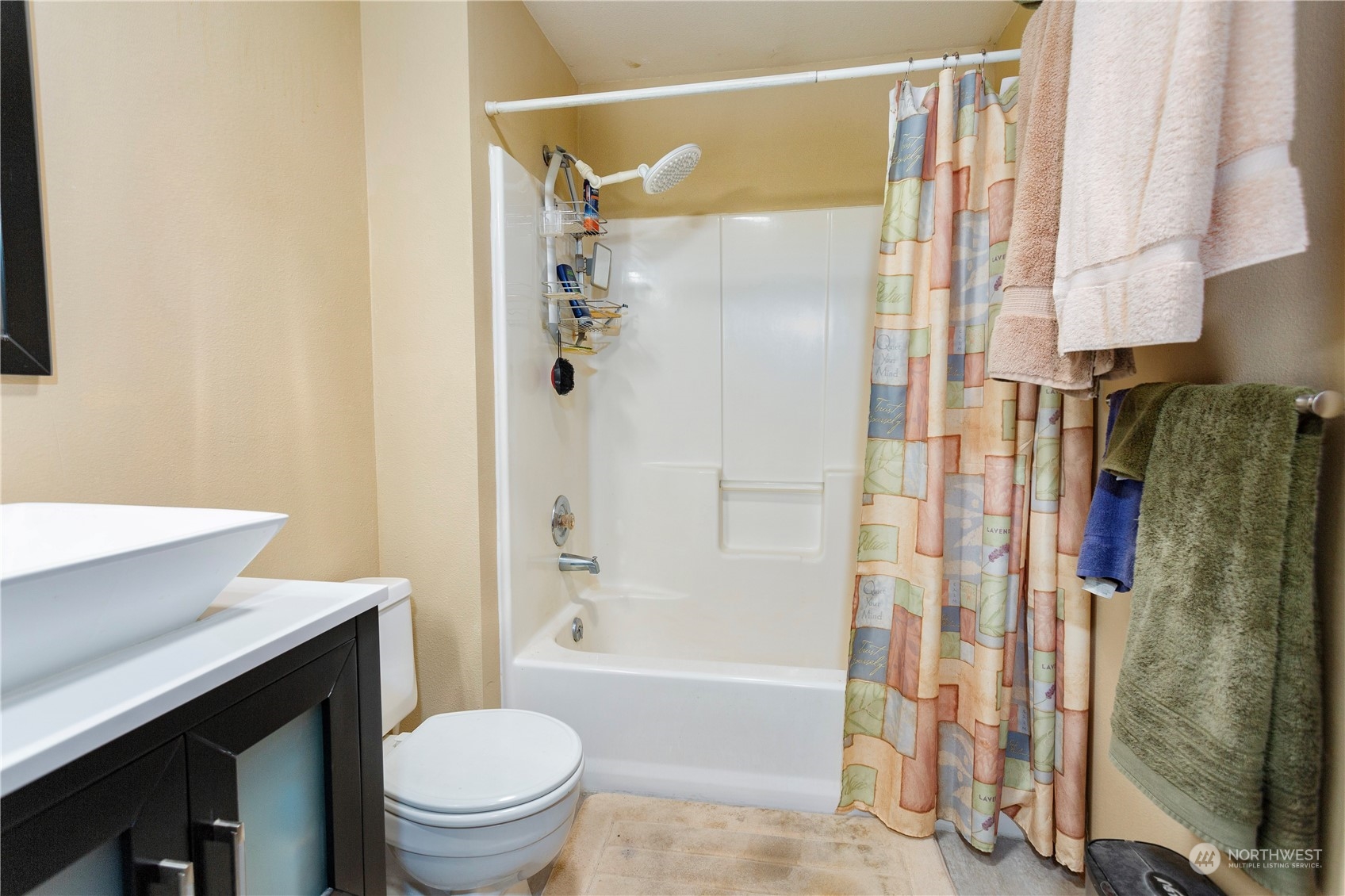 3739 N Bennett Street