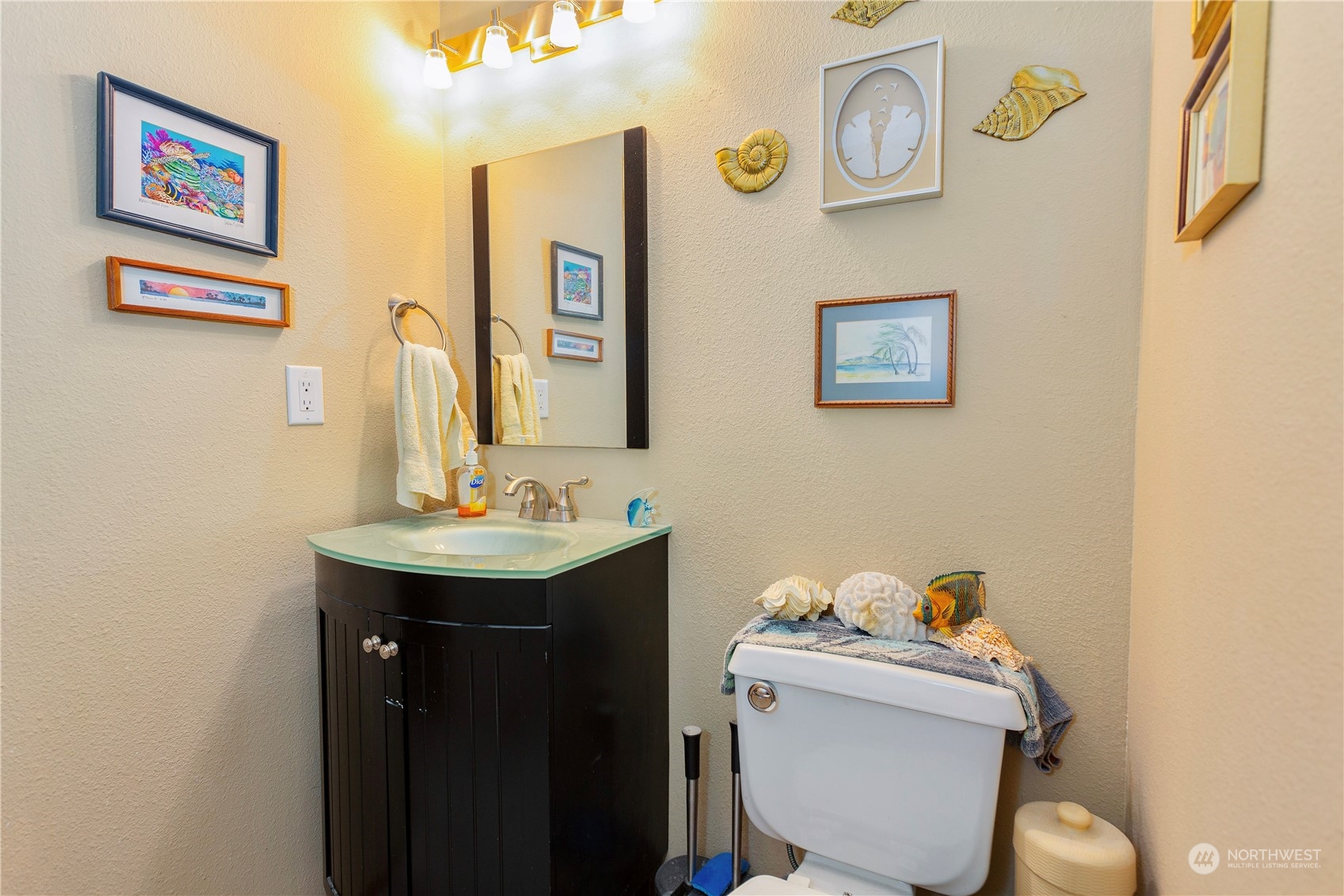 3739 N Bennett Street