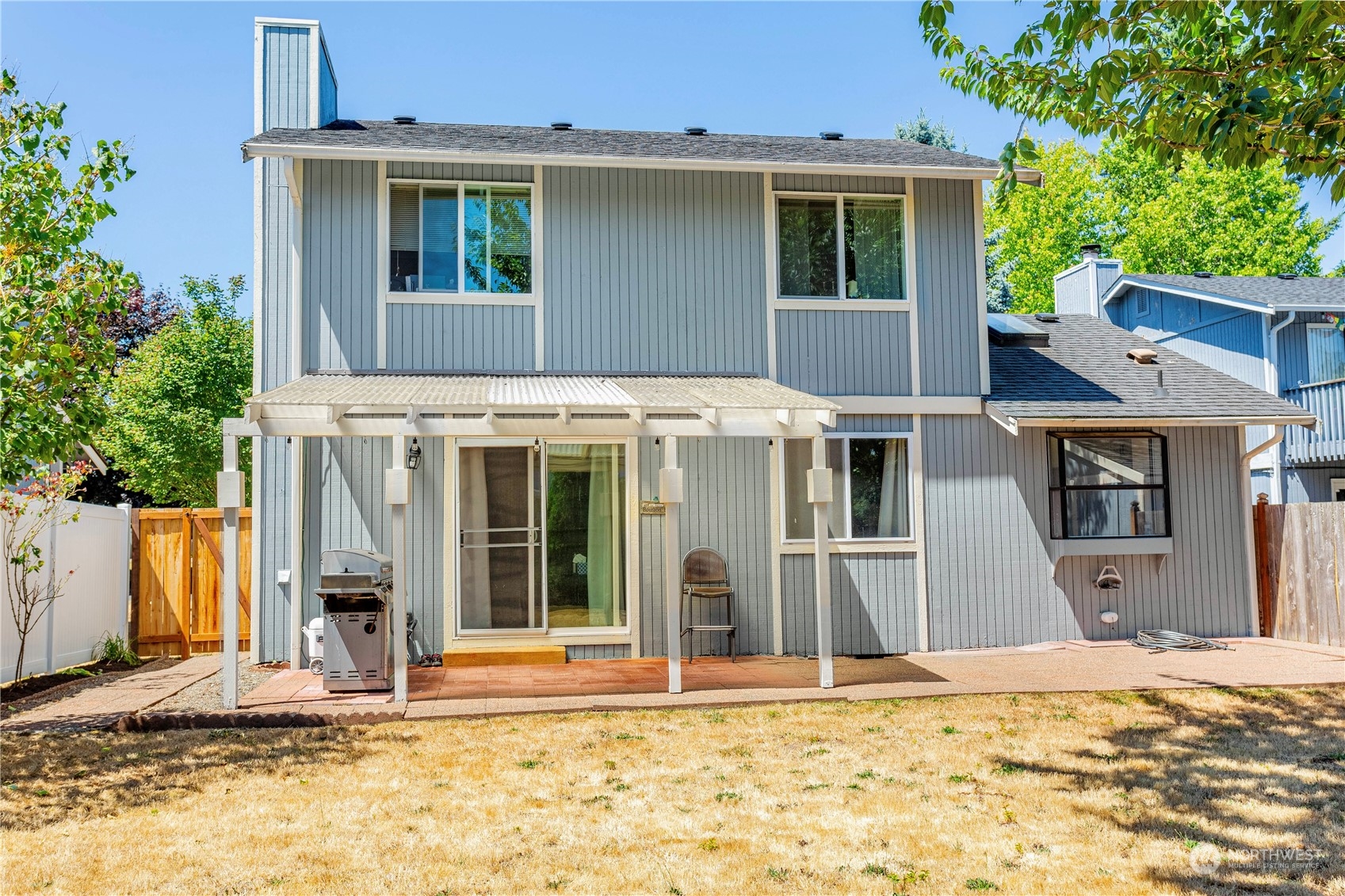 3739 N Bennett Street