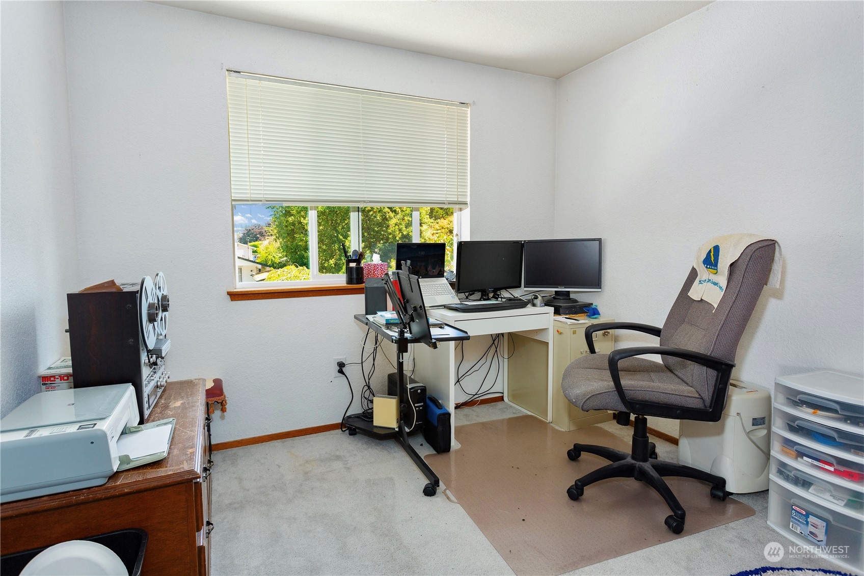 3739 N Bennett Street