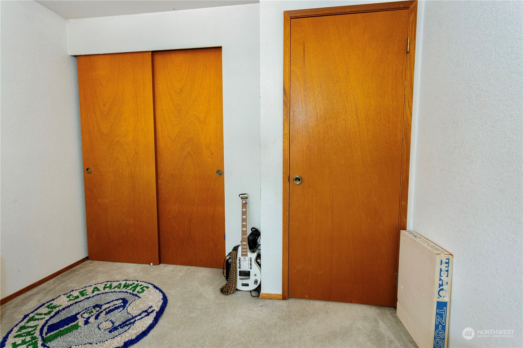 3739 N Bennett Street