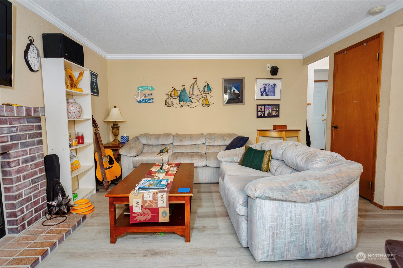 3739 N Bennett Street