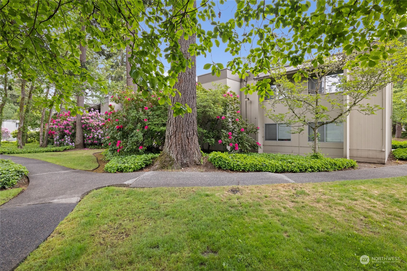 7501 Ruby Drive SW Unit: H101