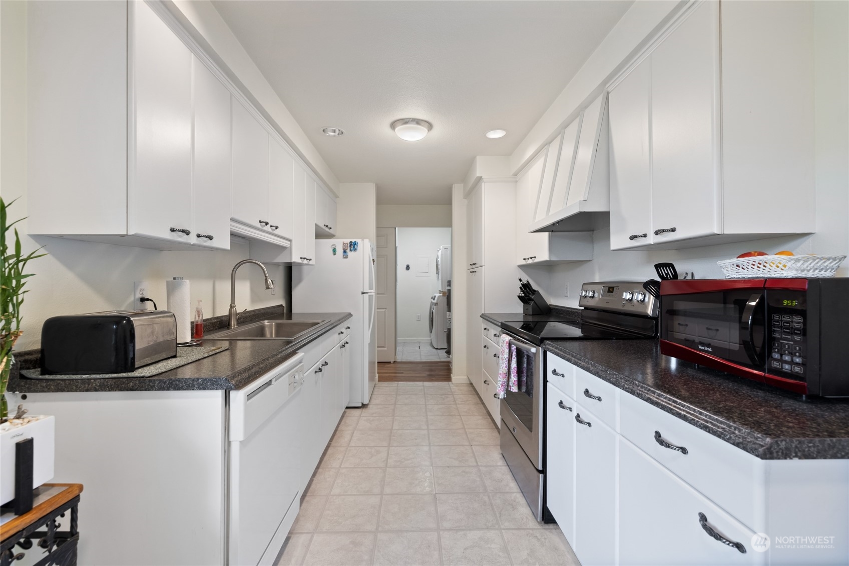 7501 Ruby Drive SW Unit: H101