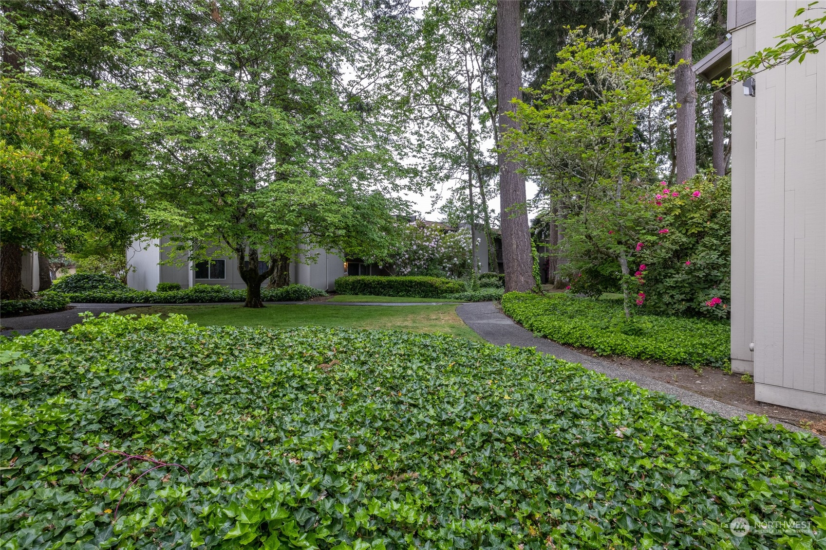 7501 Ruby Drive SW Unit: H101