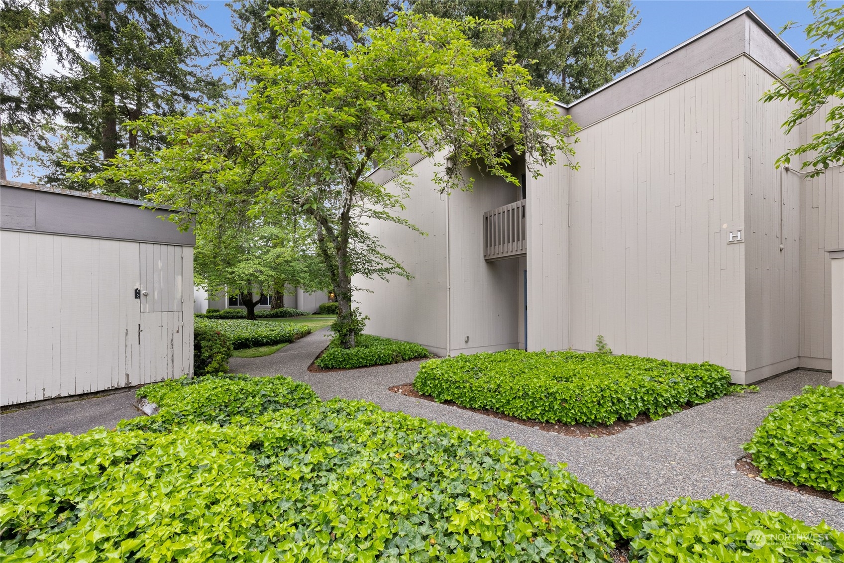 7501 Ruby Drive SW Unit: H101