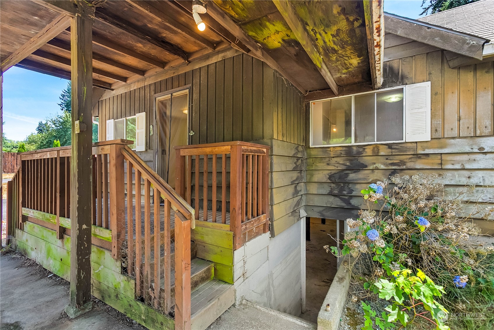 1089 SE Salmonberry Road