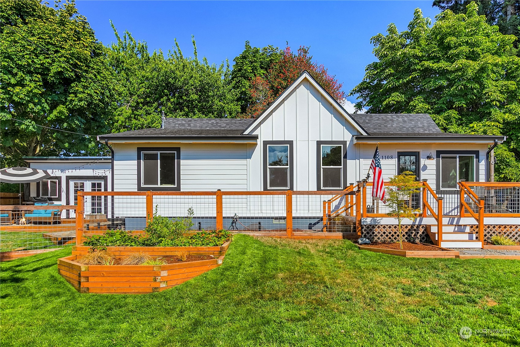 1108 Sidney Avenue