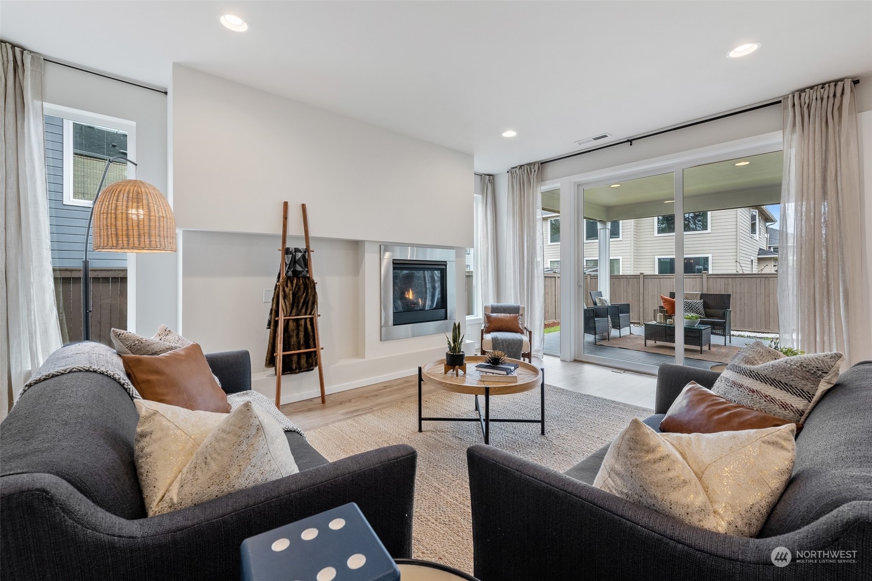 4575 SW Castleton Road SW