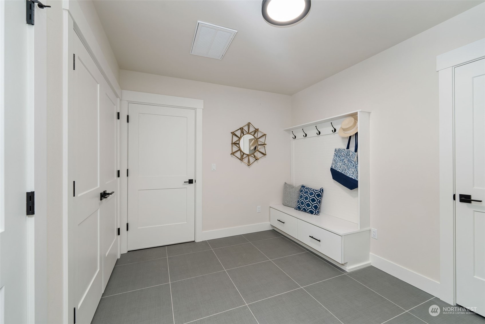 6508 Sunny Bay Road NW