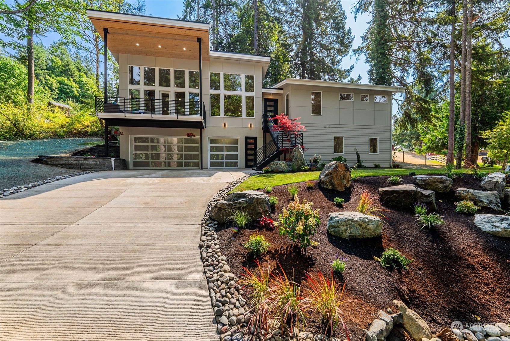 6508 Sunny Bay Road NW