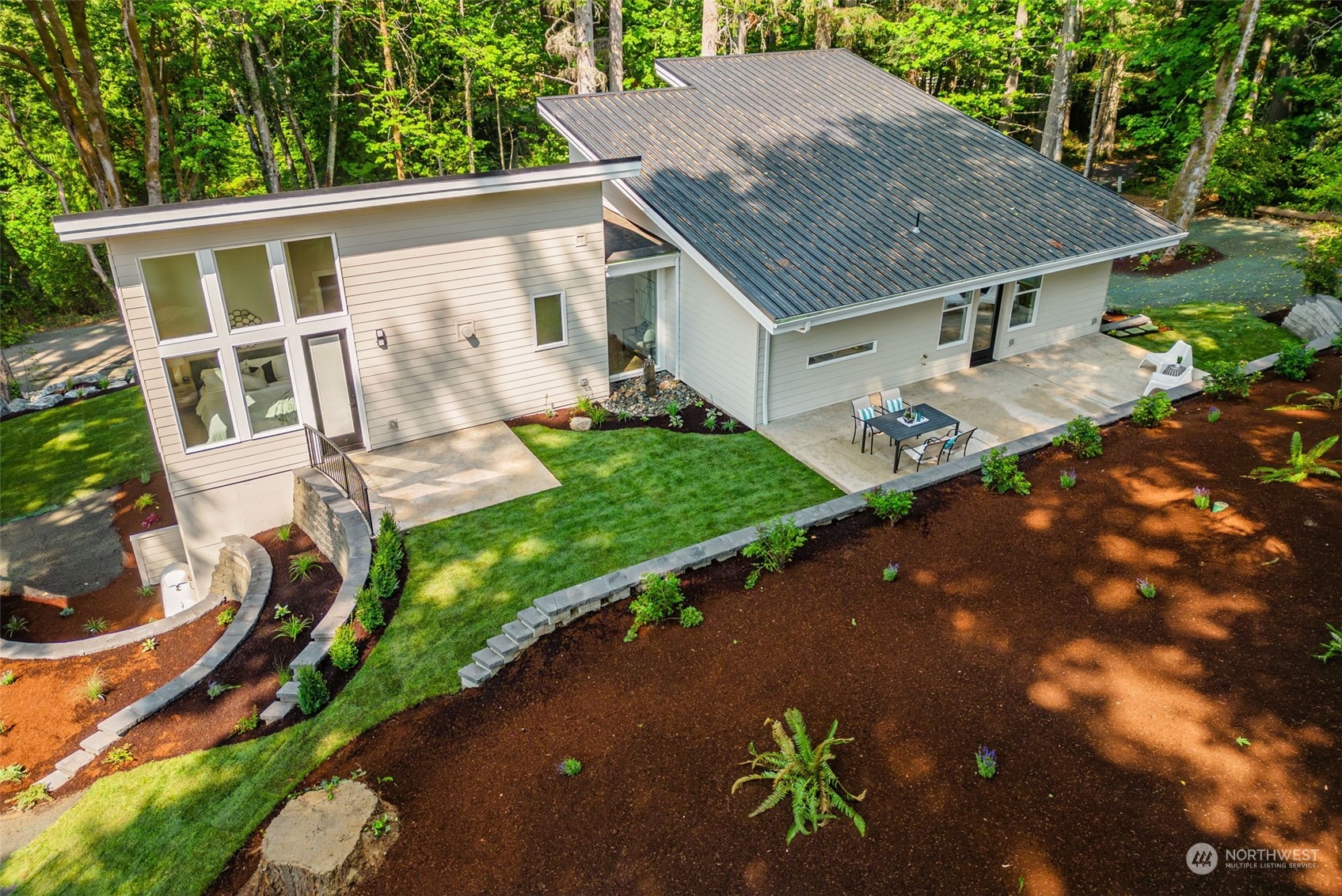 6508 Sunny Bay Road NW