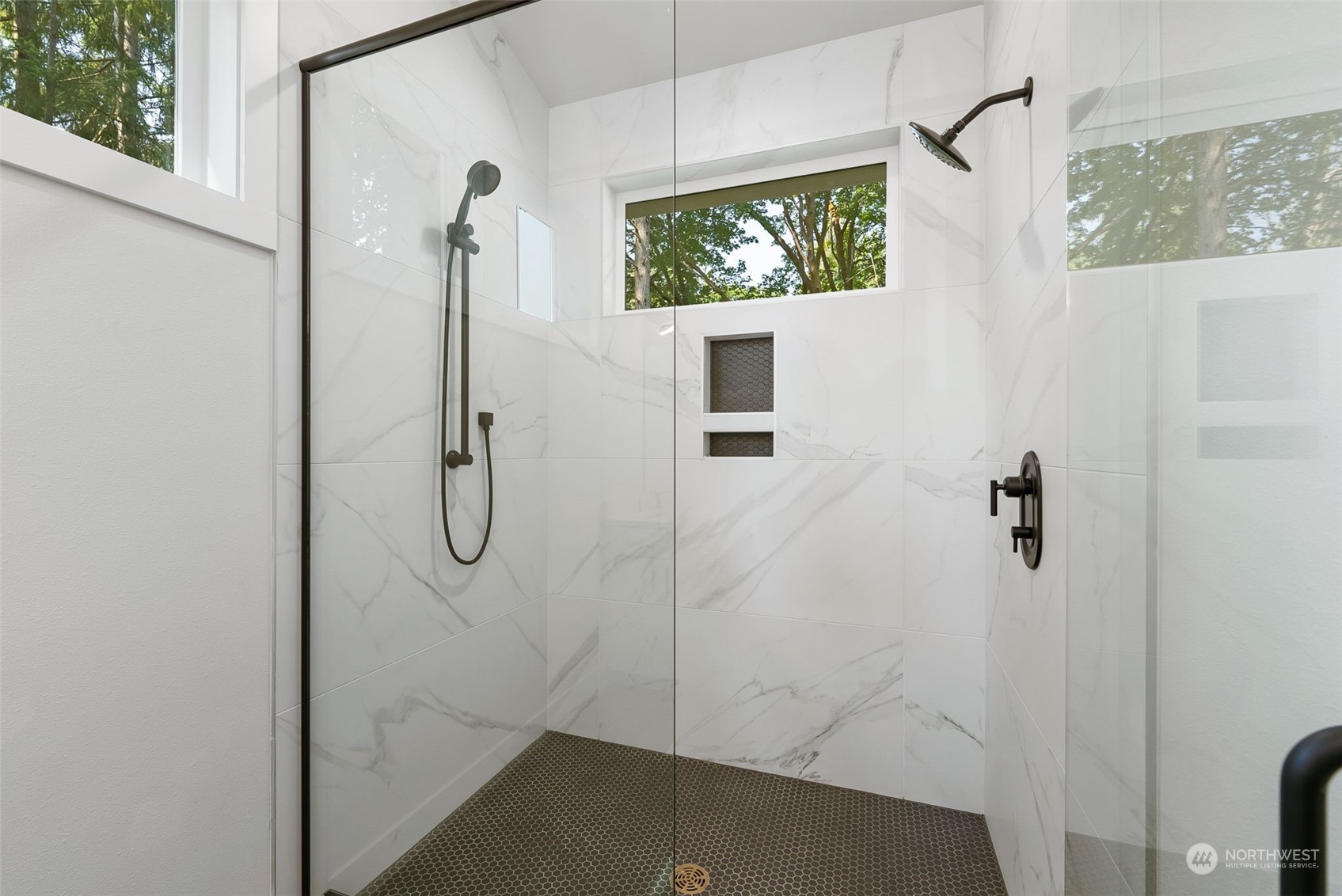 6508 Sunny Bay Road NW