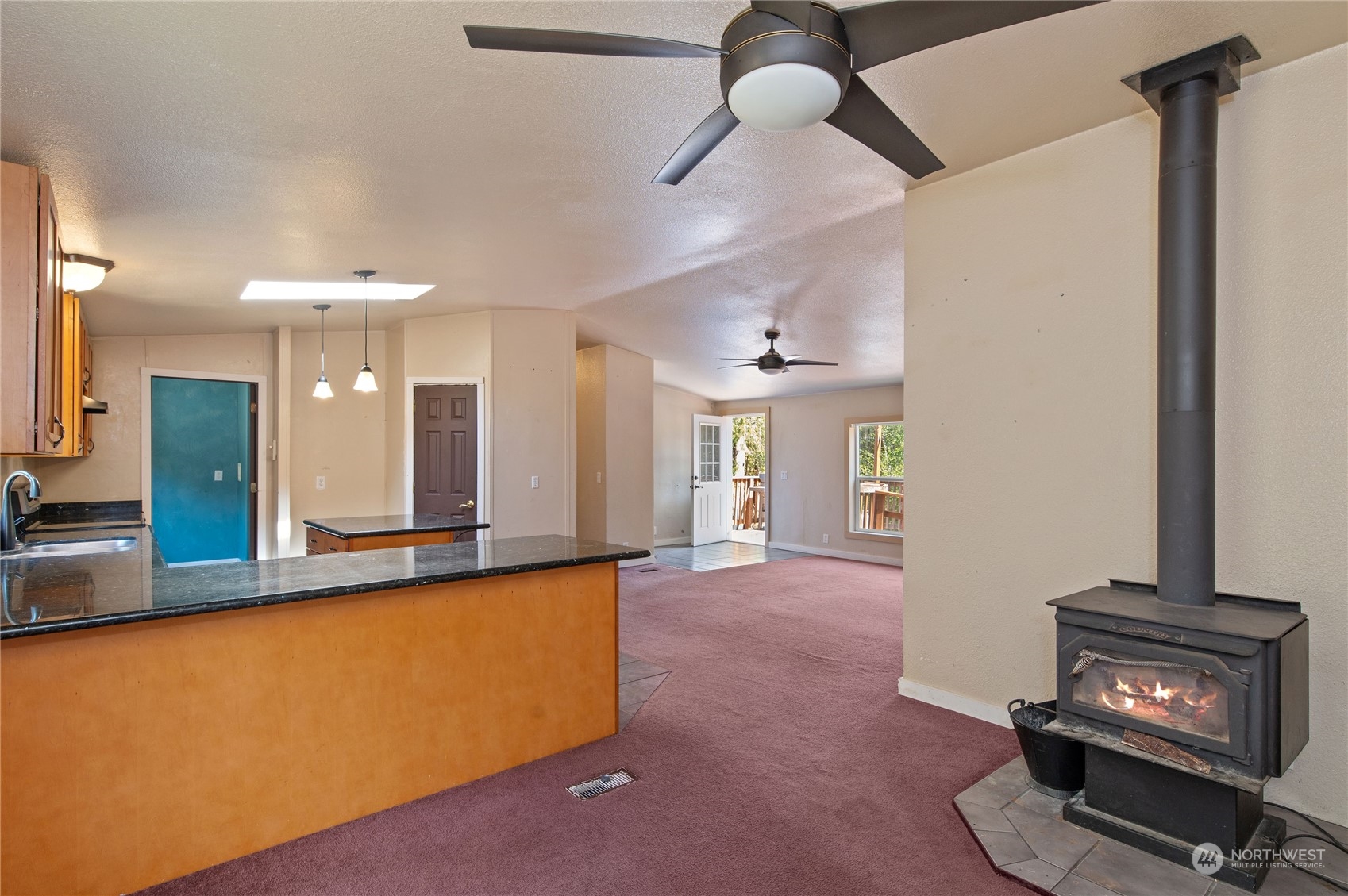 617 Meadowood Drive W