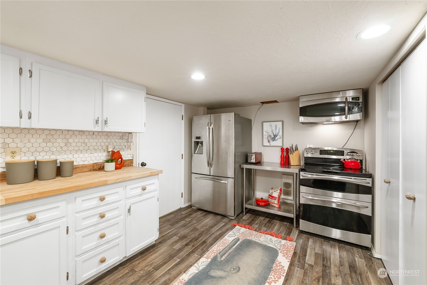 2111 Madrona Point Drive