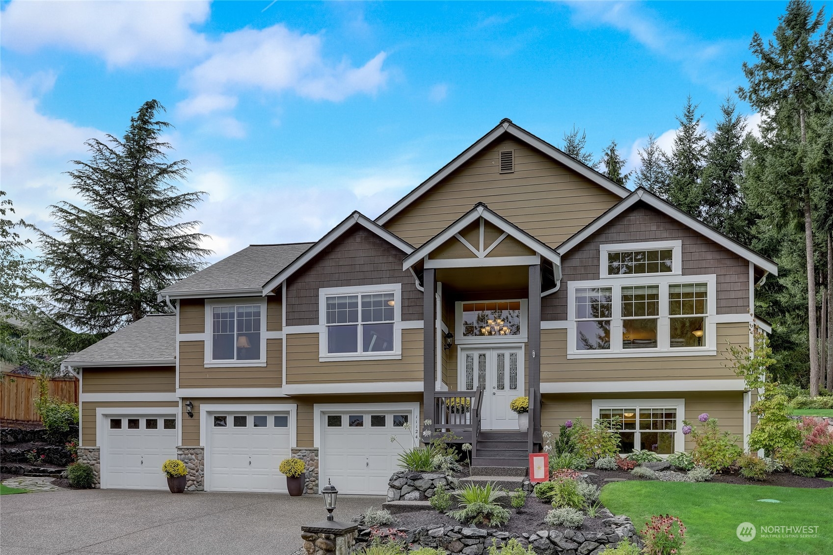 11124 63rd Avenue NW