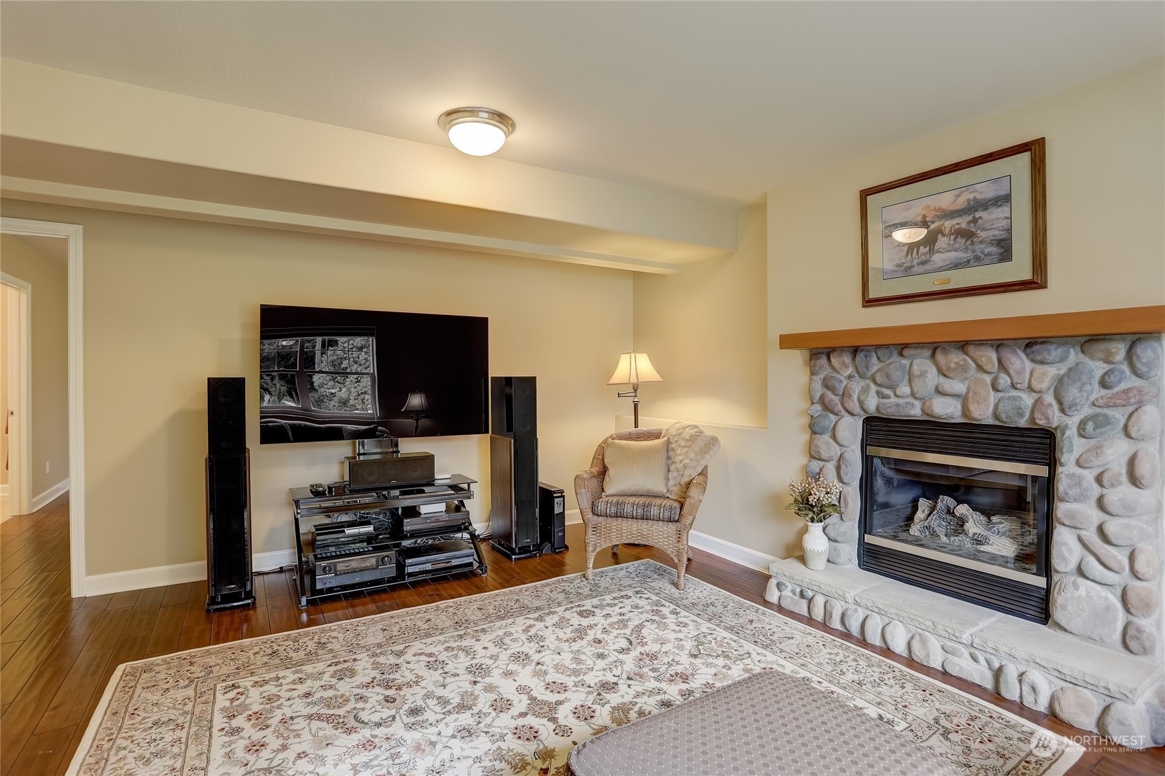 11124 63rd Avenue NW