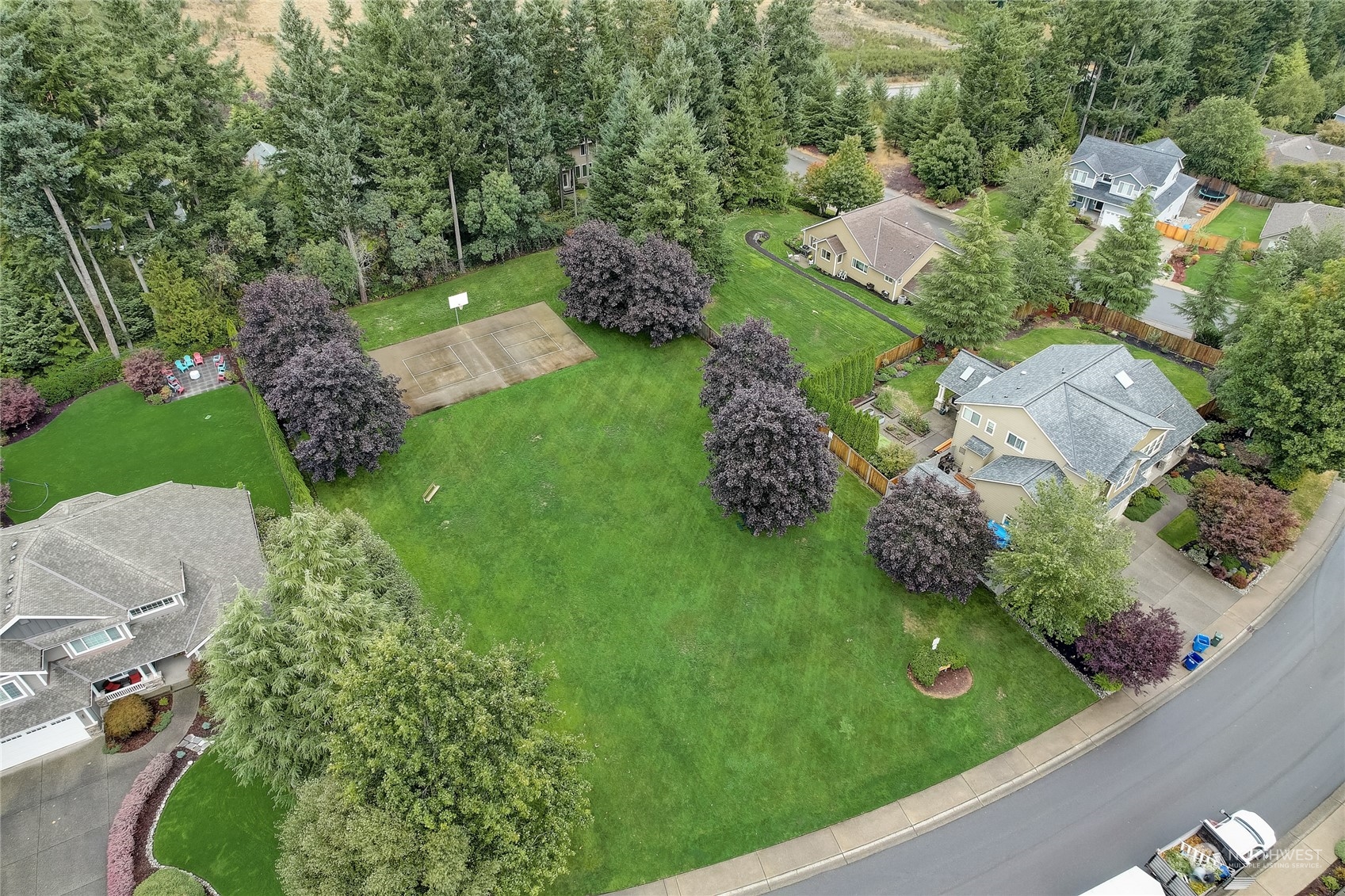 11124 63rd Avenue NW