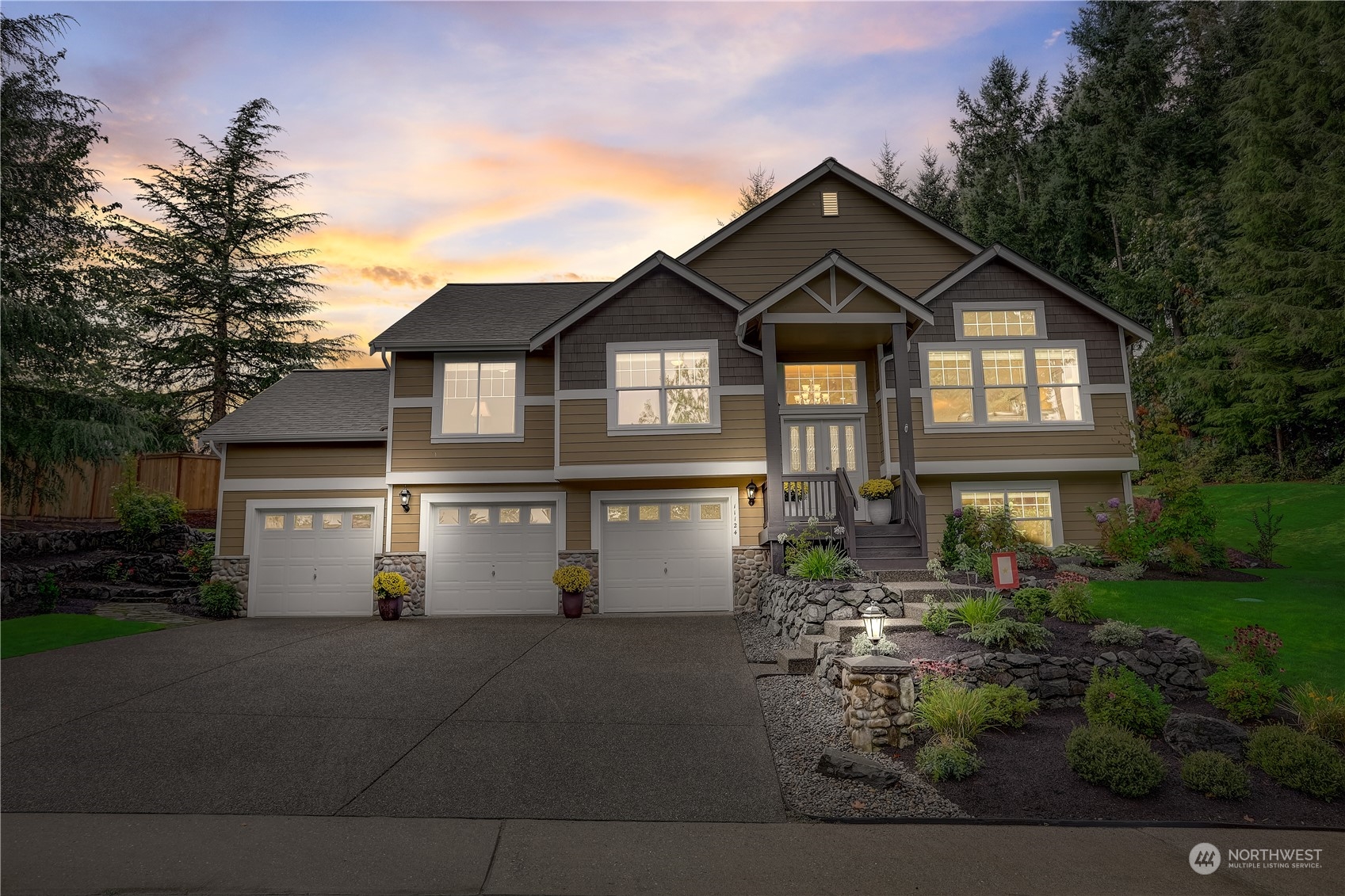 11124 63rd Avenue NW