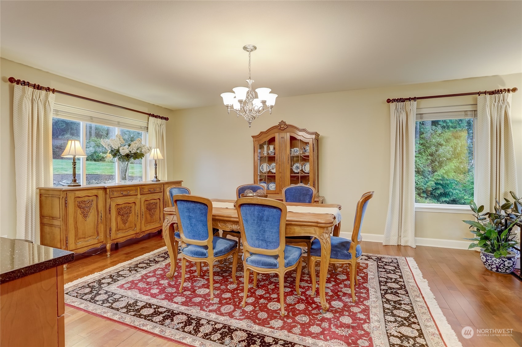 11124 63rd Avenue NW