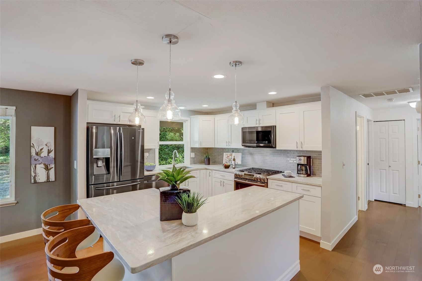 6601 40th Street Ct NW