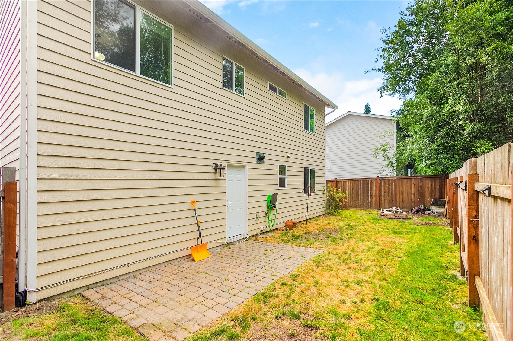 1318 SE Casandra Loop