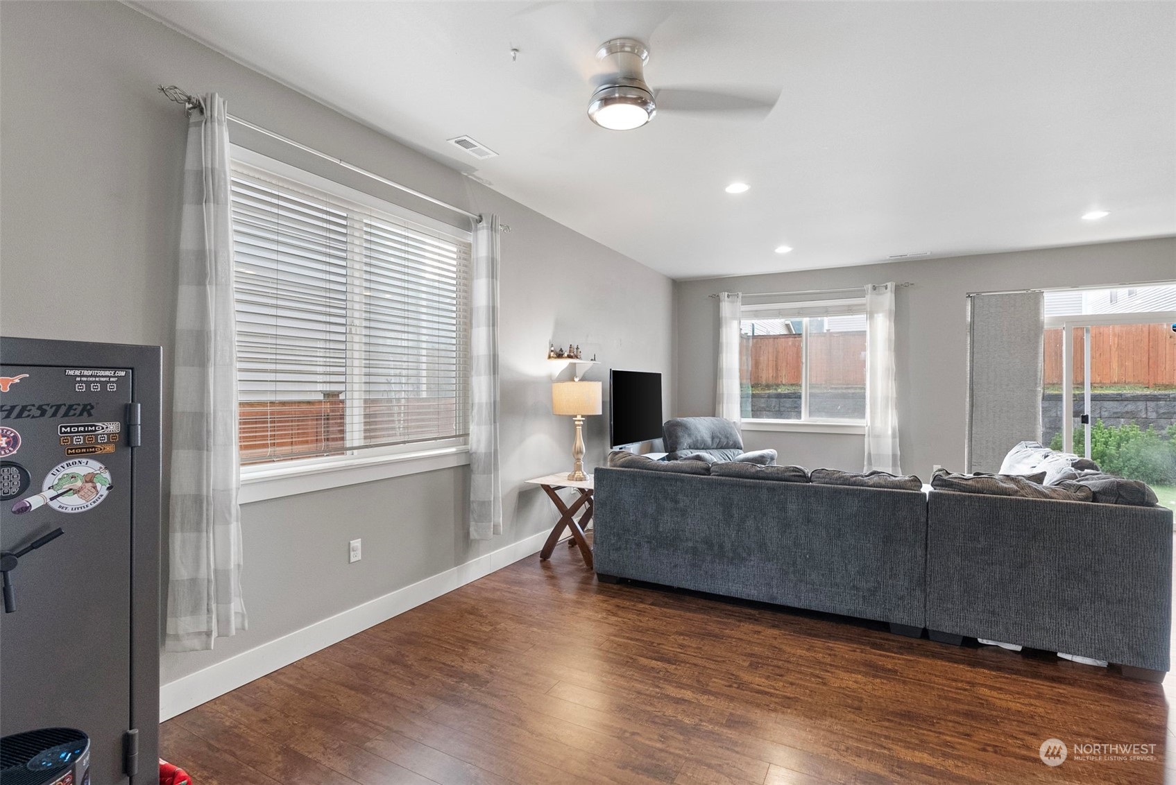 2728 SW Egret Street