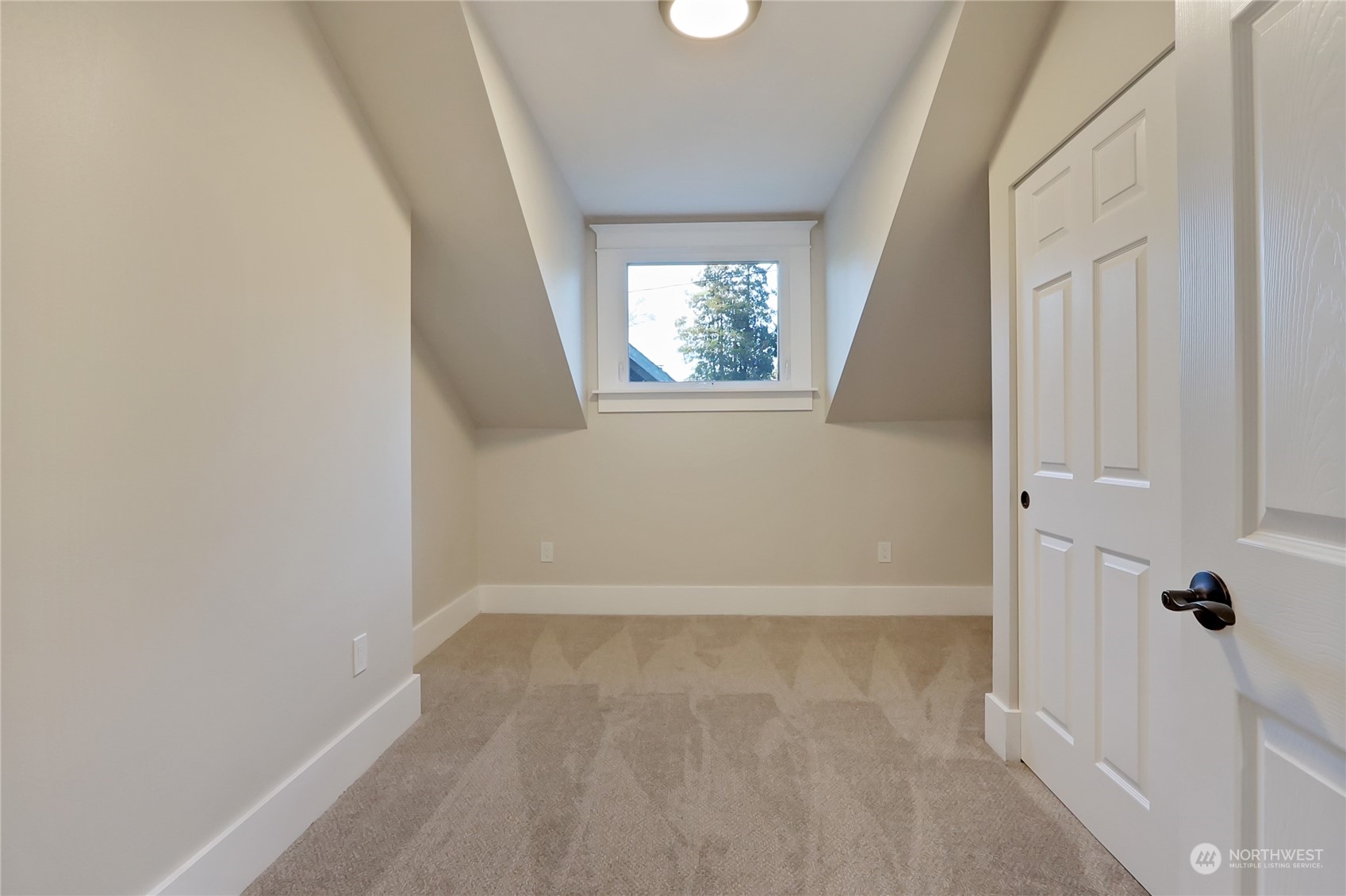 3209 N Monroe Street