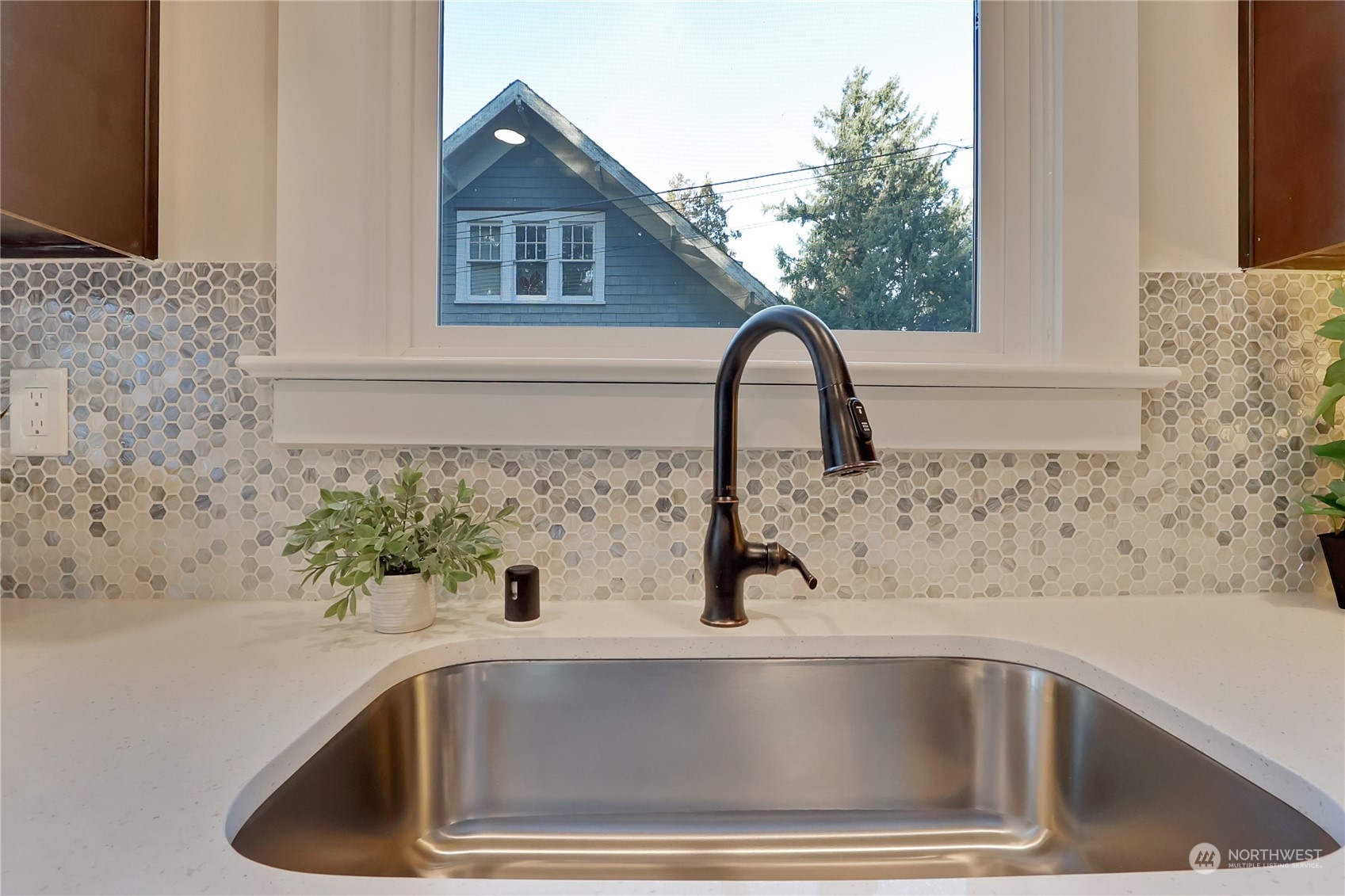 3209 N Monroe Street