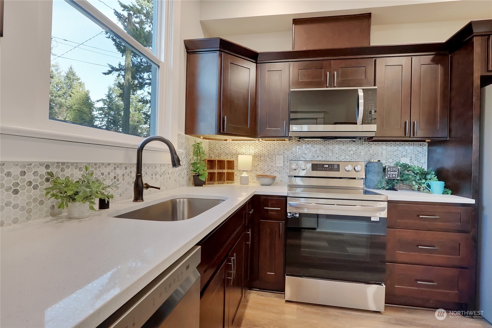 3209 N Monroe Street