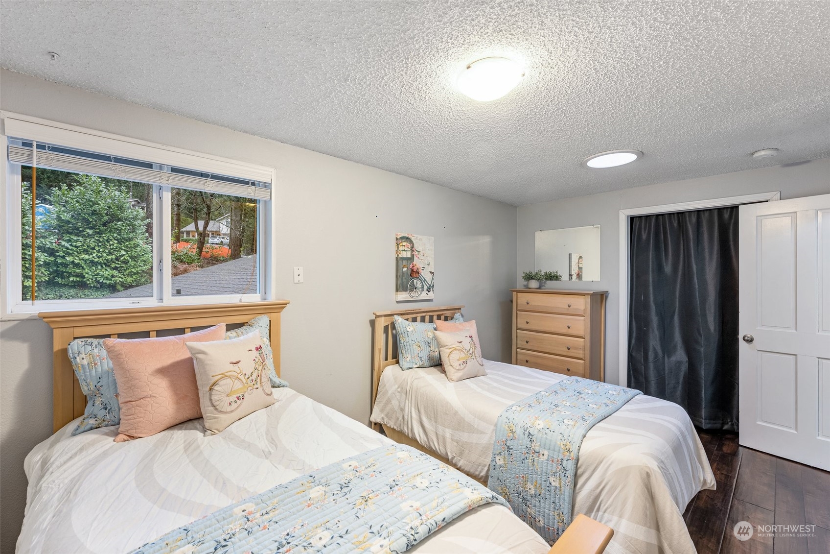 6702 Silver Springs Drive NW