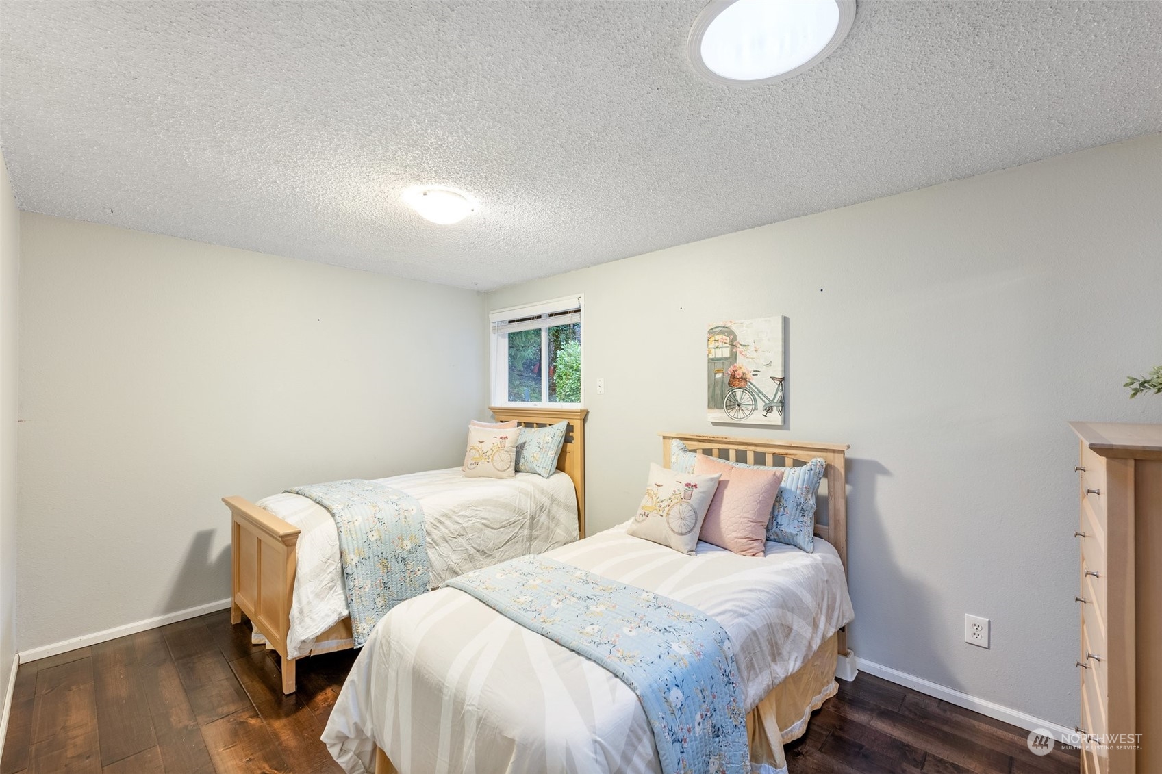 6702 Silver Springs Drive NW