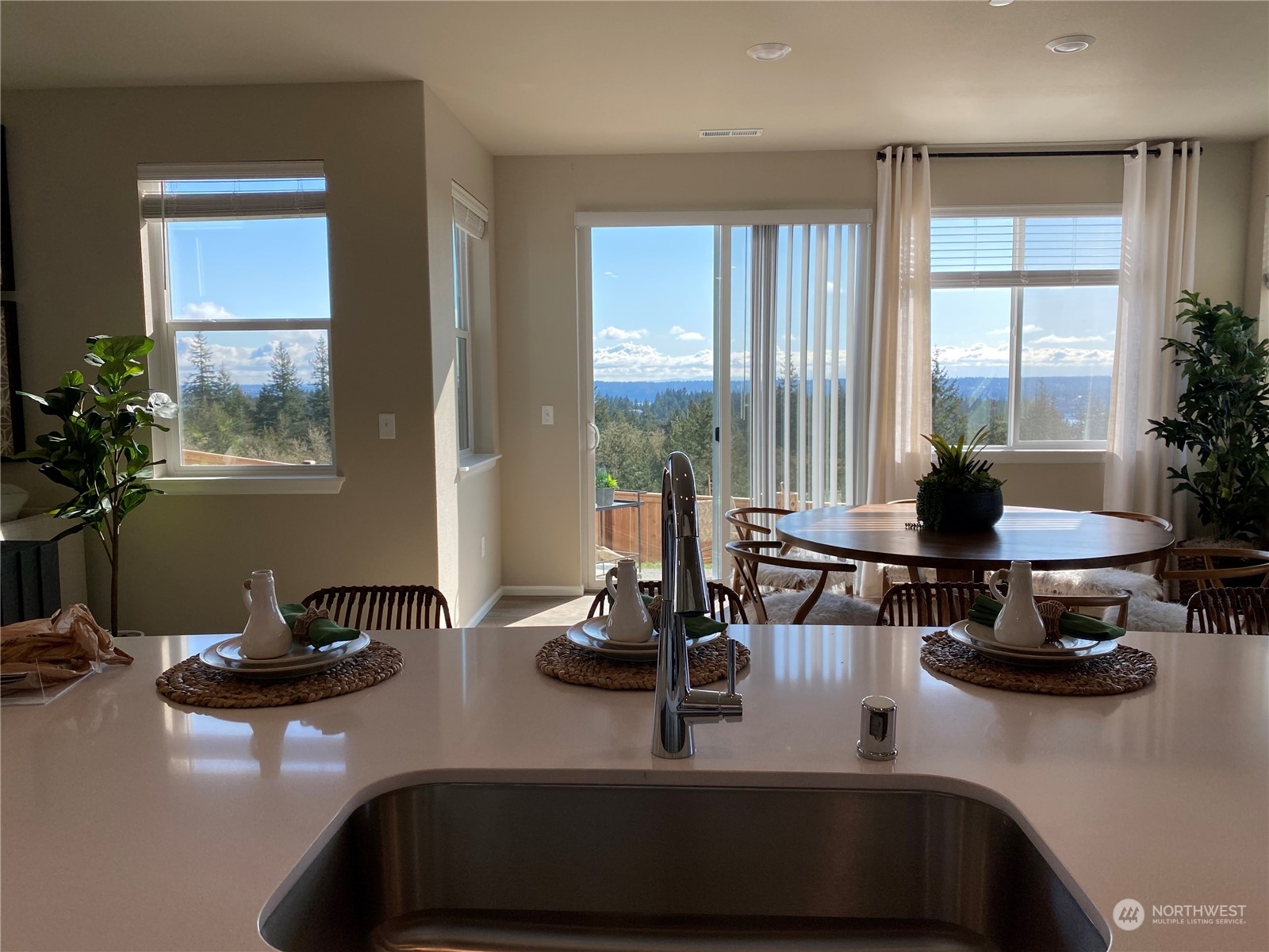 1106 Baker Heights Loop Unit: 220