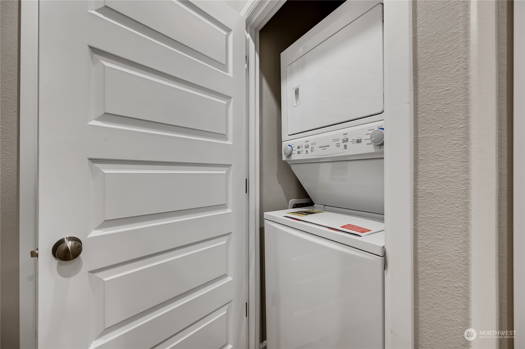 1106 Baker Heights Loop Unit: 220