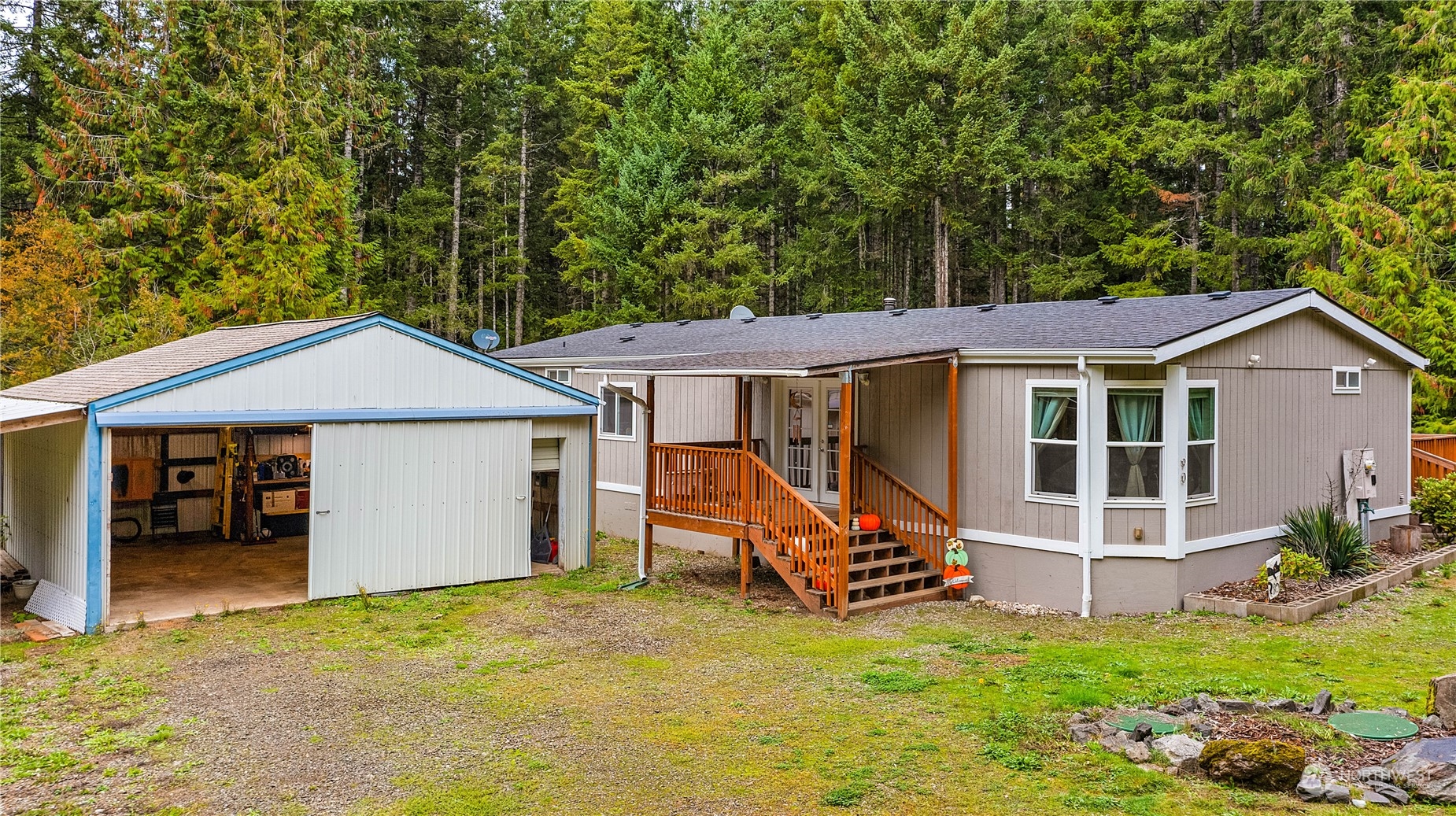 90 E Midnight Court