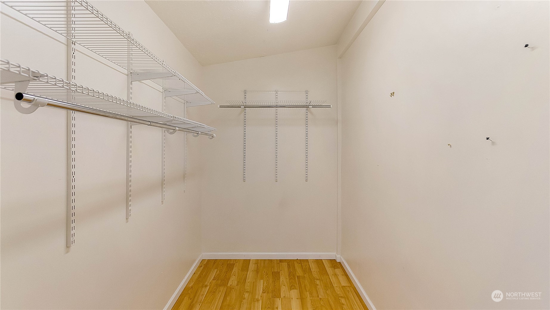 90 E Midnight Court