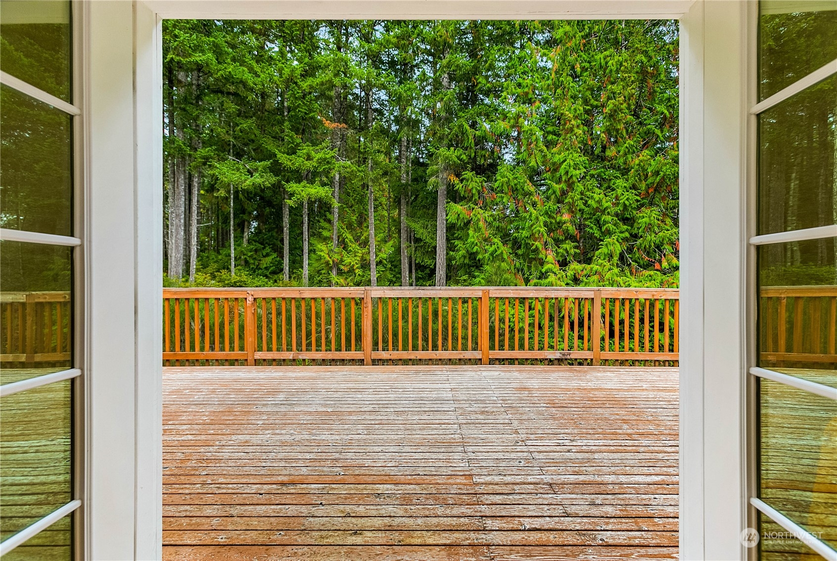 90 E Midnight Court