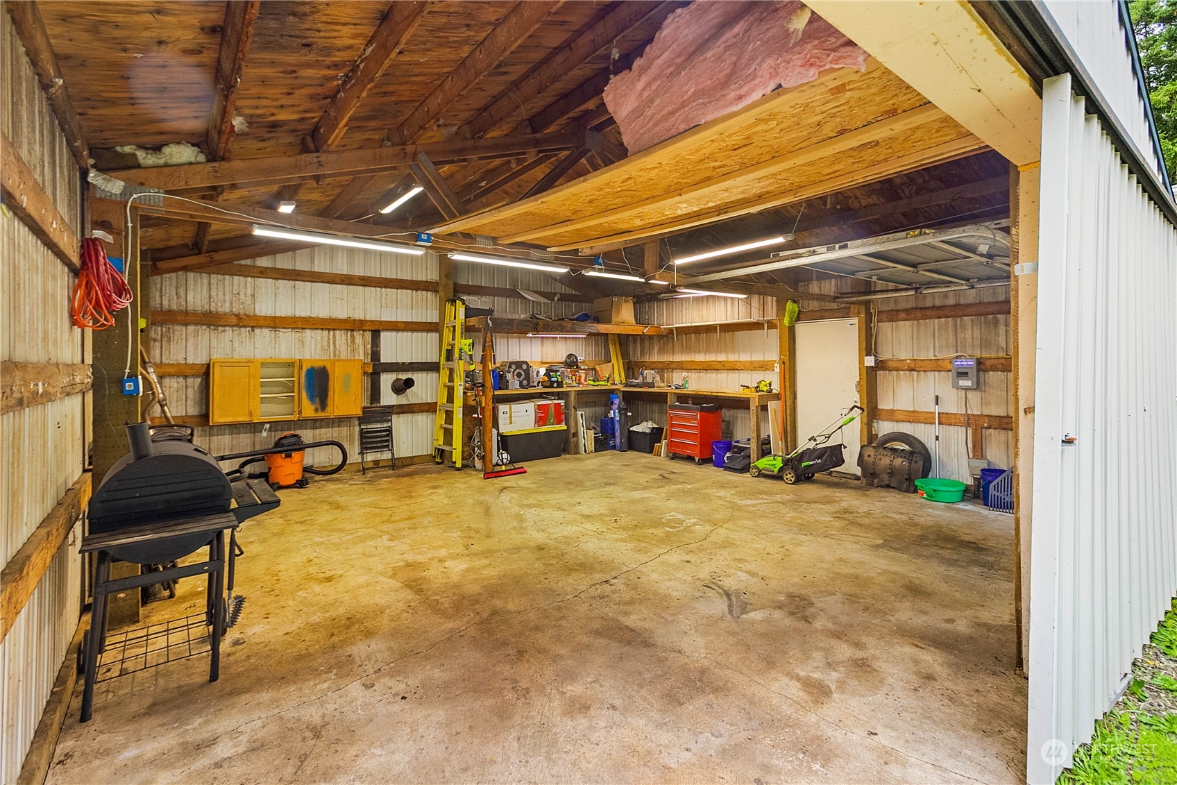 90 E Midnight Court